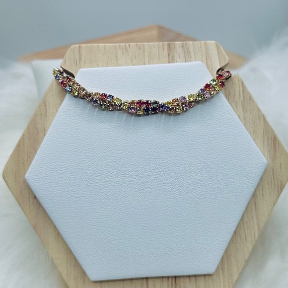 Twisted Colorful Rhinestones Adjustable Bracelet - Picture 2 of 7